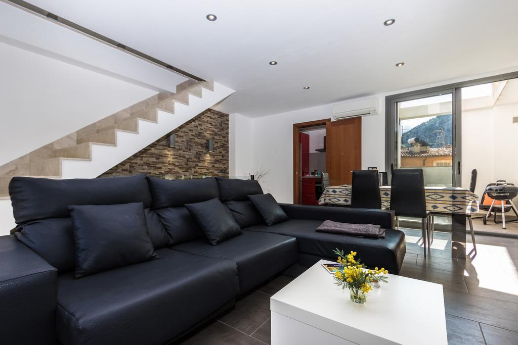 Townhouse Calvari By Homevillas360 بويينسا المظهر الخارجي الصورة